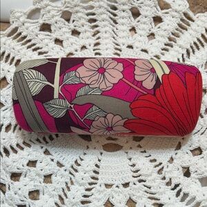 Vera Bradley FloralPatterned Women's eye glass case
